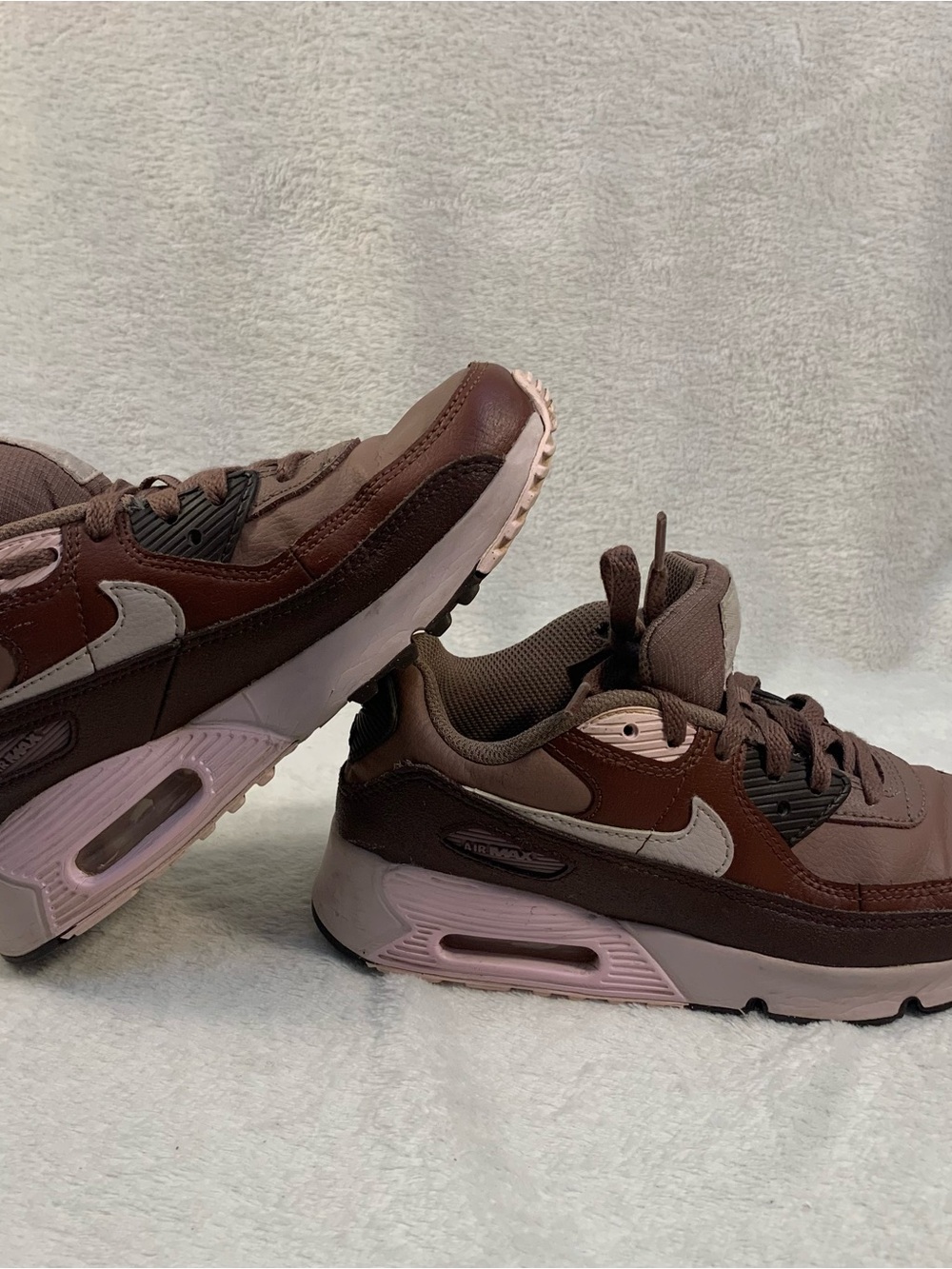 Nike Kids Air Max 90 Sneakers in Mauve and Light Pink Youth Size 3 - Picture 8 of 8